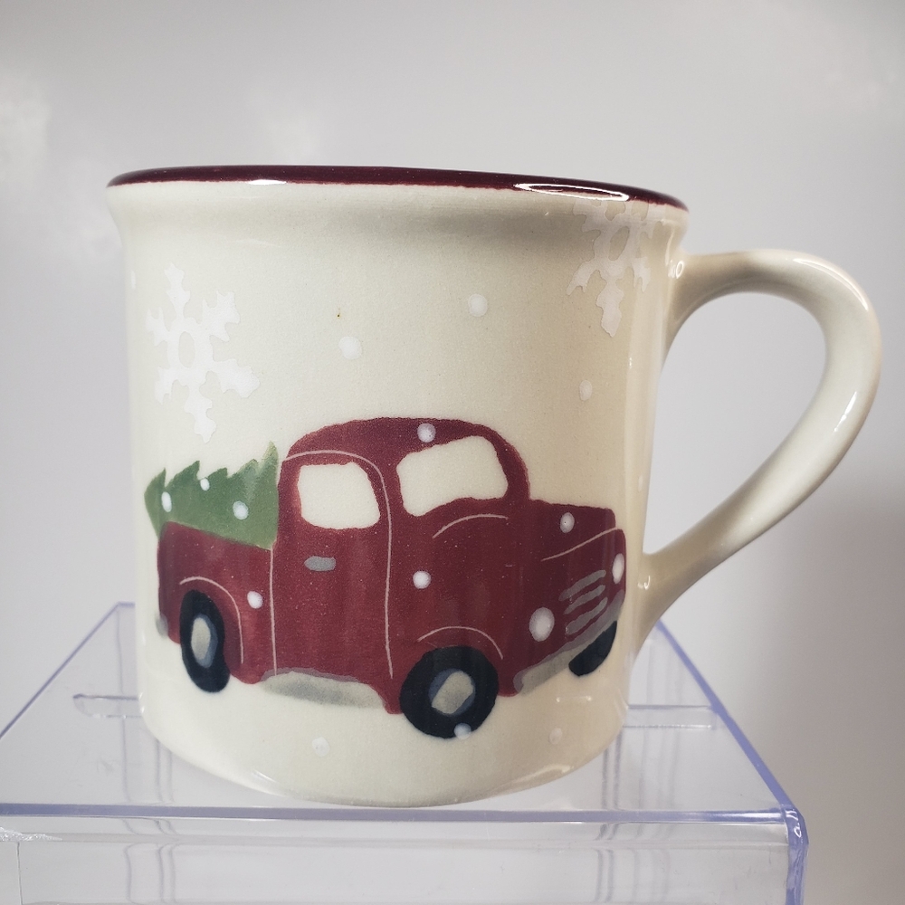 Vintage Christmas Hartstone Pottery Red Truck Hand-Painted Coffee Mug 16 Oz